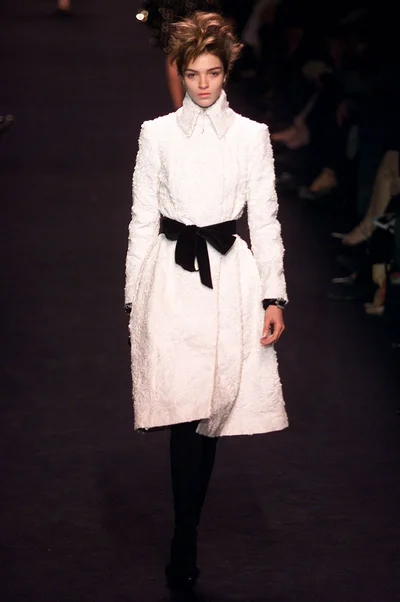 Look 27
